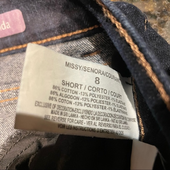 EUC Gloria Vanderbilt Amanda Jeans - Picture 3 of 3